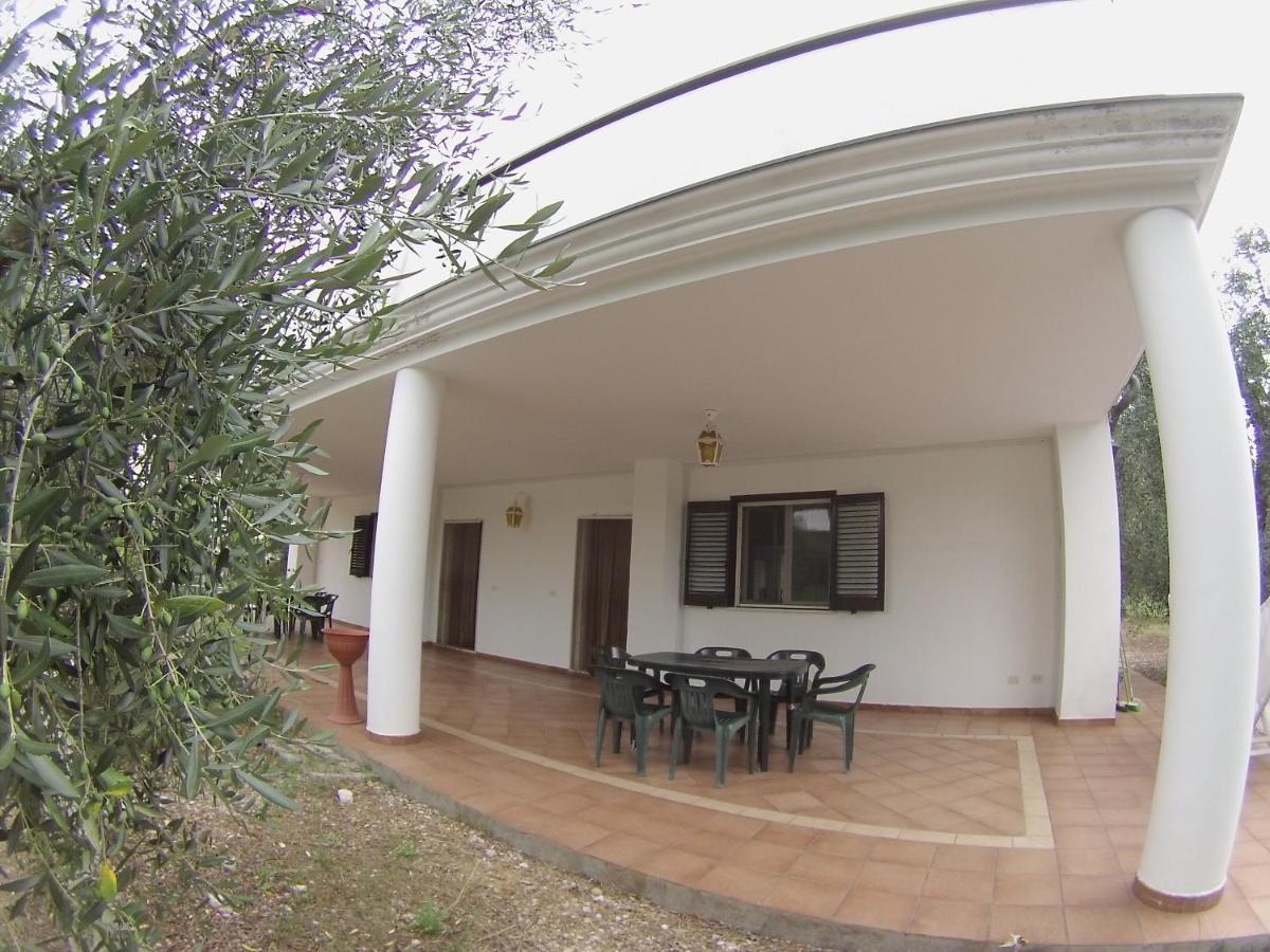 Villa elide Peschici Exterior foto
